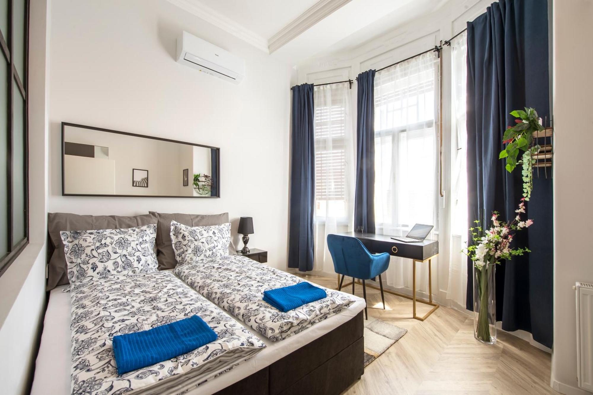 Central Exclusive Apartments Budapeste Exterior foto